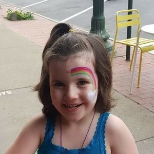 Meet your Posher, Tia